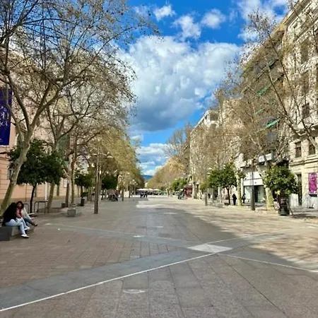 Gran Capitan En Pleno Centro *