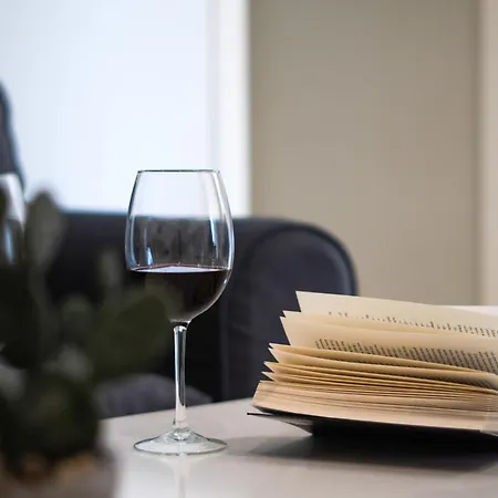 Gran Capitan Boulevard Apartamento *