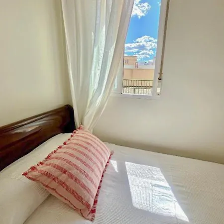 Gran Capitan Boulevard Апартаменти *